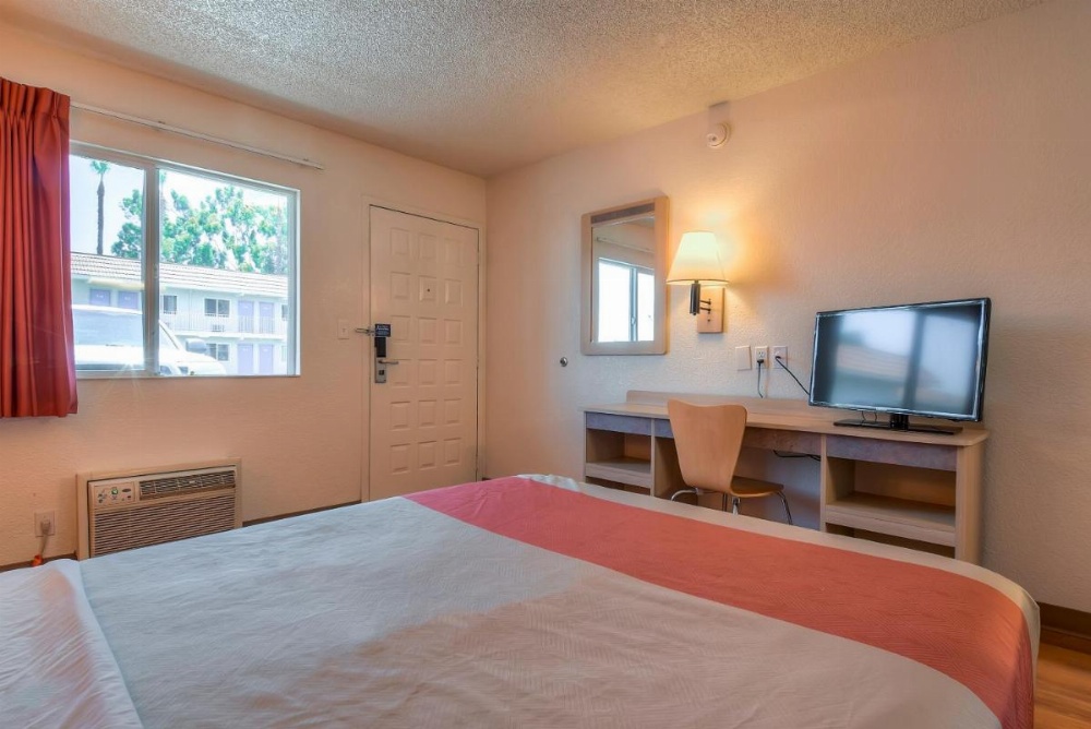 Motel 6 Los Angeles -Hacienda Heights Image 10