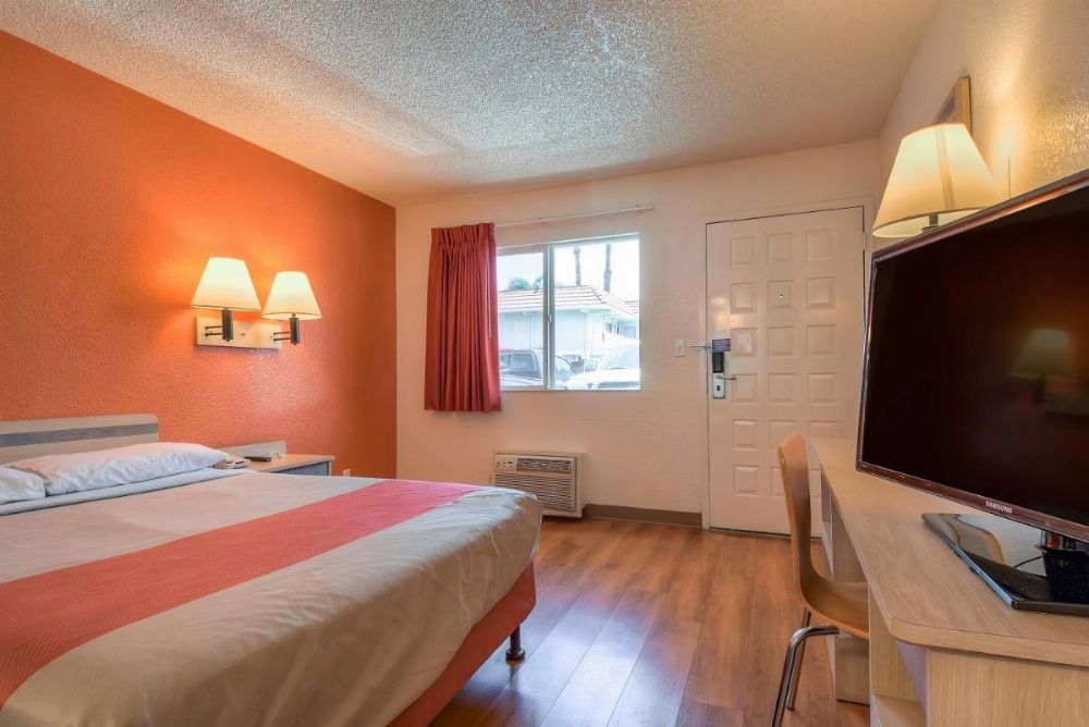Motel 6 Los Angeles -Hacienda Heights Image 11