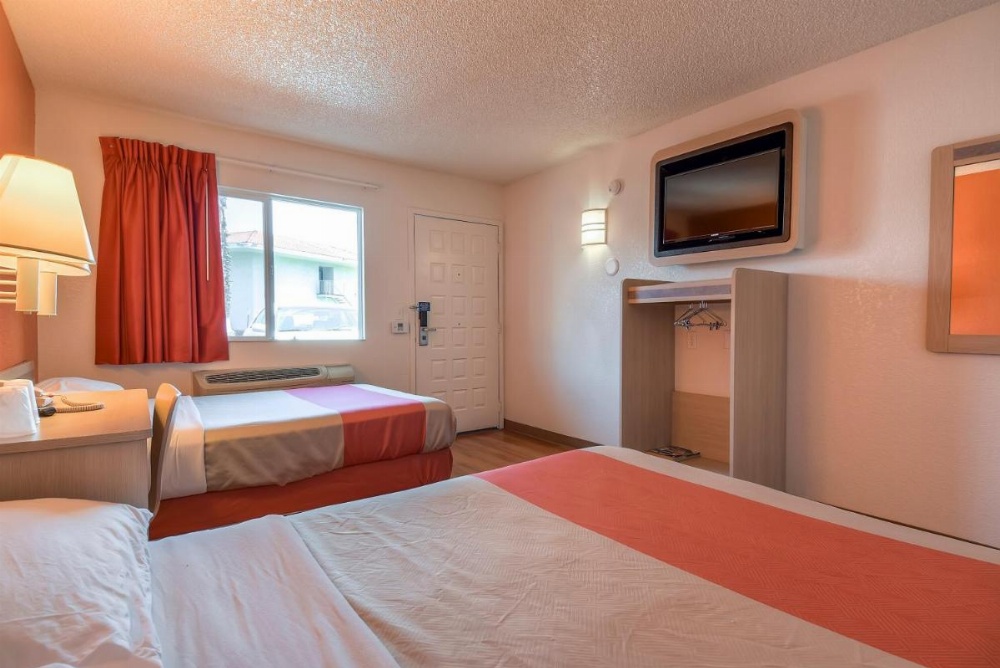 Motel 6 Los Angeles -Hacienda Heights Image 16