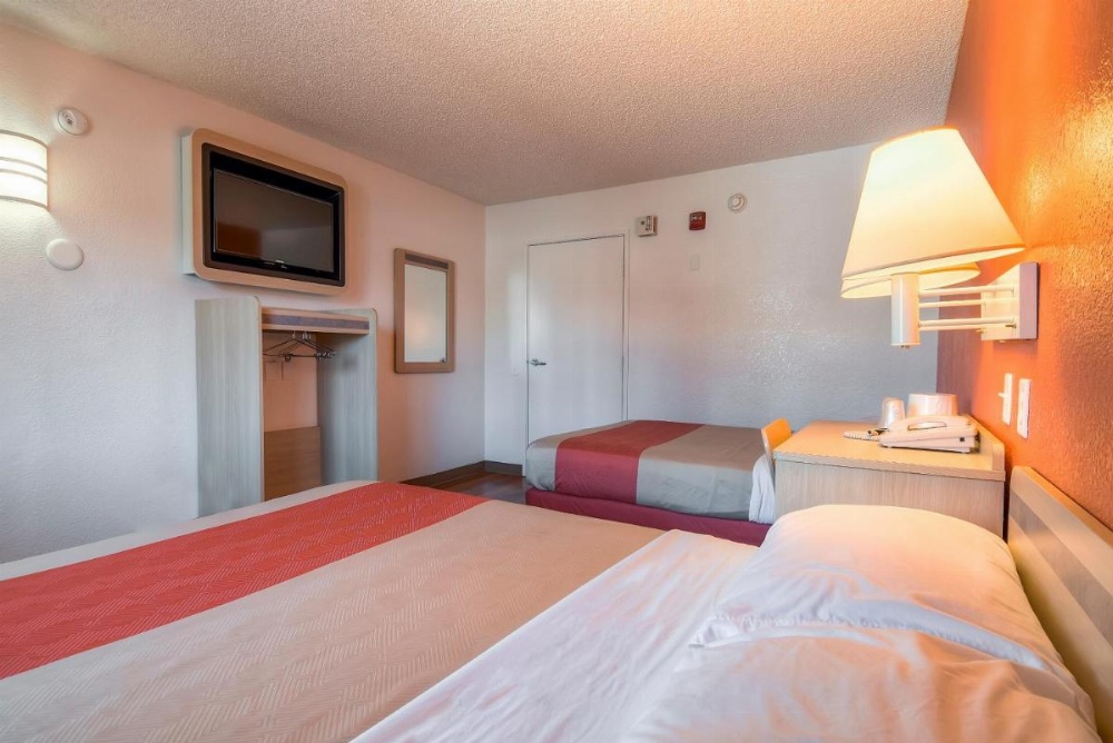 Motel 6 Los Angeles -Hacienda Heights Image 25